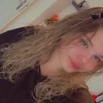 @l.e.o.n.i.e._.rose - Instagram