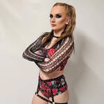 Leonie Rose - @leonierosepw - Instagram
