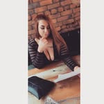 Leonie Rowe - @lofficialr - Instagram