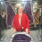 Leonora Davidson - Facebook