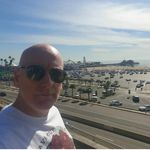 Les Burnett - @lesburn100 - Instagram