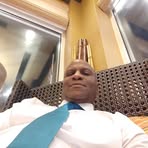 Les Robinson - Facebook
