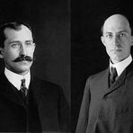 Les frères  Orville et Wilbur Wright - Facebook