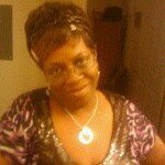 Lesa Bell - @goldie12501 - Instagram