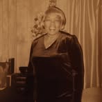Lesa Robinson - Facebook