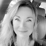 Leslee Smith - @leslee1970 - Instagram