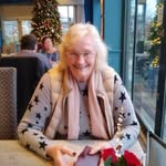 Lesley Barnes - @lesleysbarnes49 - Instagram