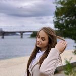Lesley Barnes - @lesleybarnes30 - Instagram