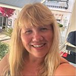 Lesley Barnes - @lesley5667 - Instagram