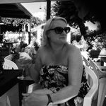 Lesley Buckley - @lesley.buckley.7 - Instagram
