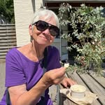 Lesley Burt - @nanalis43 - Instagram