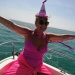 Lesley Burton - @lesley.burton.714 - Instagram