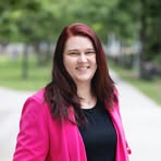 Lesley Bush - Facebook