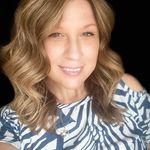 Lesley Shumaker Carlson - @lesley.carlson - Instagram