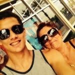 Lesley Carroll - @luwluwbird - Instagram