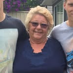 Lesley Carroll - Facebook