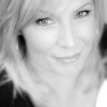 Lesley Flood - @lesley_flood - Instagram