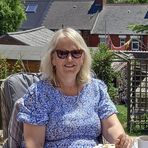 Lesley Fuller - Facebook