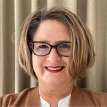 Lesley Garrison Kinney - @lesleygk - Instagram