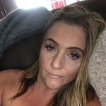 Lesley Hebert Holder - @beauty_products978 - Instagram