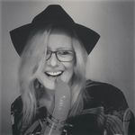 Lesley Hobbs - @lesley__hobbs - Instagram