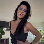 Lesley Holmes - @lesley_holmes - Instagram