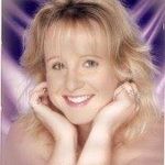 Lesley Holmes - @holmes867 - Instagram