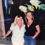 Lesley Holmes - @lesleypholmes - Instagram