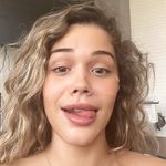 Lesley Holt - @sta_rtertheeballer - Instagram
