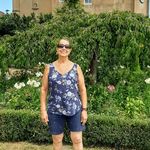Lesley Holt - @lesley.holt.71 - Instagram