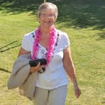 Lesley Holt - Facebook