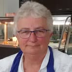 Lesley Holt - Facebook