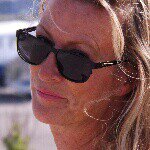 Lesley Hurst - @lellyhurst - Instagram