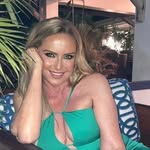 Lesley Kenyon - @uppers1972 - Instagram