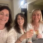 Lesley Mann - Facebook