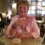 Lesley Norton - @cleves.twitcher - Instagram