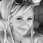 Lesley Reed - @lesleysreed - Instagram