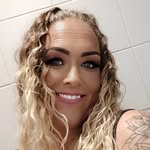 Lesley Russell - @lesley.russell.92 - Instagram