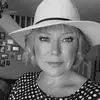 Lesley Russell - @mrsroossell - TikTok