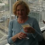 Lesley Russell - @lesley.chlovelle - Instagram