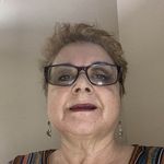 Lesley Salas - @commiepinkoqueer - Instagram