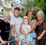 Lesley Sims - Facebook