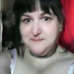 Lesley Walker - @lesleywalker151 - Instagram