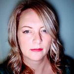 Lesley Wallace - @elledubbya - Instagram