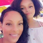 Lesley Welsh - @tawdrylesley - Instagram
