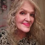 Lesley Welsh - @rainingstars1210 - Instagram