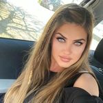 Lesley York - @lesleyyork25 - Instagram