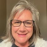 Leslie Akin Stephens - @justamomto12 - Instagram