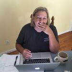 Leslie Beall - @blessthamess - Instagram