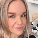 LESLIE BEER | LICENSED ESTHETICIAN - @refineskinlash - Instagram